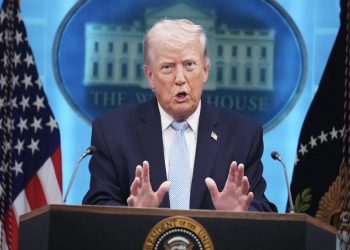 Trump pranon armëpushim dyjavësh me Iranin