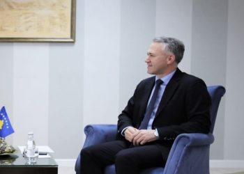 Zulfaj: Masat nuk u hoqën pse foli ish-presidentja