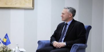 Zulfaj: Masat nuk u hoqën pse foli ish-presidentja