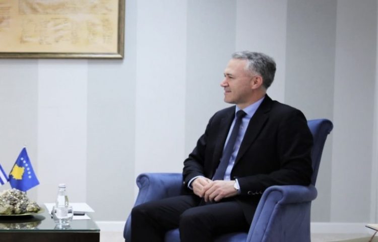 Zulfaj: Masat nuk u hoqën pse foli ish-presidentja