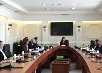 Mbahet mbledhja e Kryesisë, përcaktohet rendi i ditës për seancën plenare