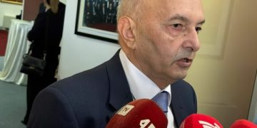 A duhet të rikthehet Vjosa Osmani në LDK?-flet Isa Mustafa