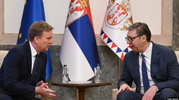 Vuçiq: Dialogu mbetet rruga e vetme për zgjidhjen e çështjeve të hapura me Kosovën