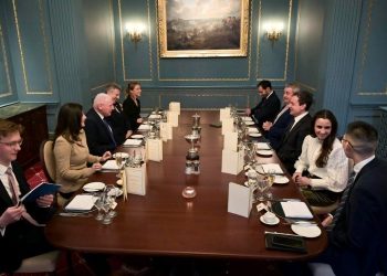 Kurti në Londer pritet nga Coaker, diskutojnë për fushën e mbrojtjes