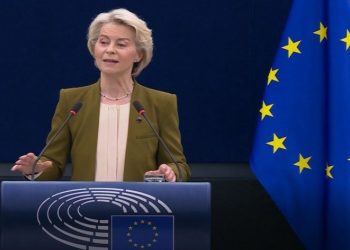 Von der Leyen: BE të koordinojnë çmimet e energjisë pas luftës në Iran