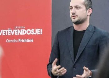 Azemi reagon pas dënimit: Sistemi i drejtësisë liron terroristë serbë, dënon aktivistë shqiptarë