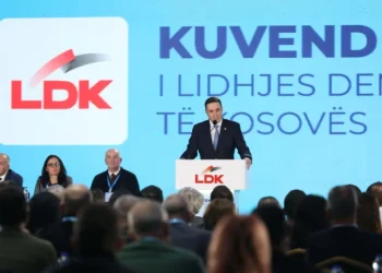 Abdixhiku largon 15 emra nga kryesia e re e LDK-së