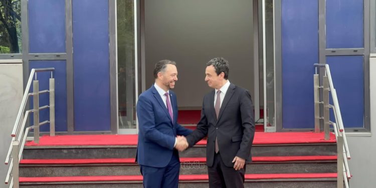 Kurti pret në takim ministrin e Jashtëm belg, Maxime Prevot