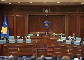 Mblidhet Kuvendi, në rend dite dërgimi i FSK-së në Gaza