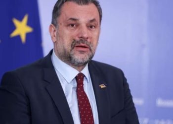 Ministri i Jashtëm boshnjak kritikon ashpër Serbinë dhe Vuçiqin: Po i fshehni kriminelët e luftës
