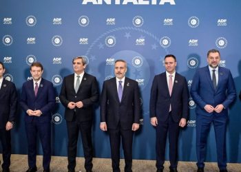 Konjufca përfaqëson Kosovën në Forumin e Antalyas, në fokus bashkëpunimi rajonal dhe zhvillimet gjeopolitike