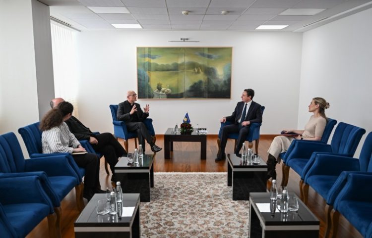 Kurti priti në takim presidentin e fondacionit Renovabis