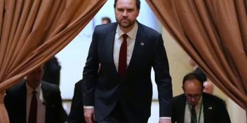 Vance shkon në Pakistan për bisedime të reja