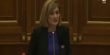 Kusari-Lila:Ftesa për seancë erdhi pasi dështuan diskutimet për presidentin