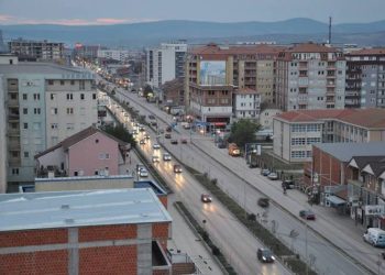 Hidhet granatë dore në një lokal të Fushë Kosovës