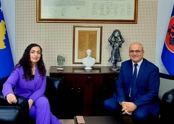 Avdyli: Mirëmengjesi nga unë dhe presidentja më e mirë pas pavarësisë, Vjosa Osmani