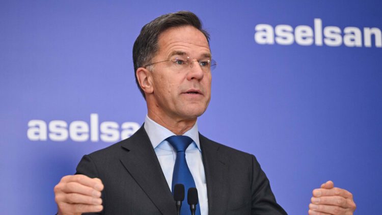Rutte: Aleatët e NATO-s mund të mësojnë shumë nga revolucioni i industrisë së mbrojtjes në Turqi