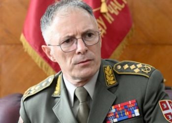 Paranoja e shefit të ushtrise serbe – Mojsiloviqi i bindur se çdo koordinim rajonal është kundër Serbisë dhe serbeve