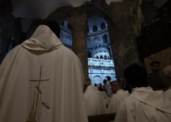 Patriarku i Jeruzalemit dënon shkatërrimin e statujës së Jezusit nga ushtari izraelit në Liban