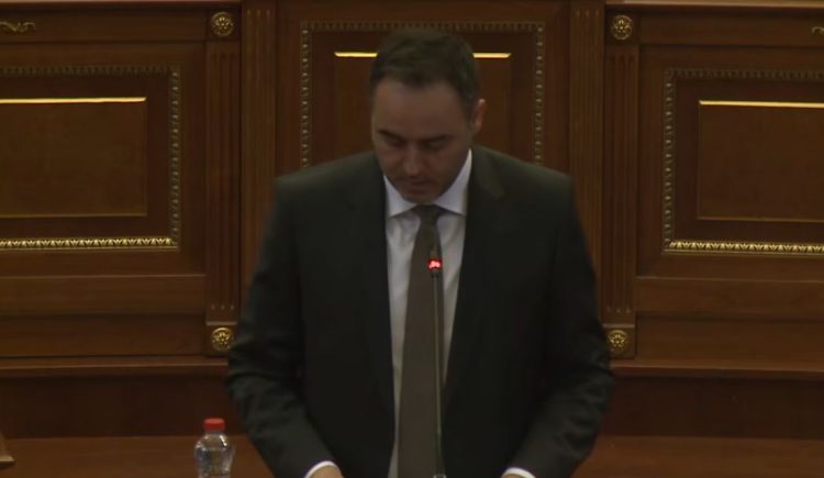 Konjufca: Liria kombëtare ishte parimi kryesor i Rexhep Qosjes