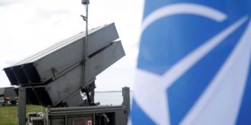 Një delegacion i Komitetit Ushtarak të NATO-s qëndron për vizitë në Kosovë