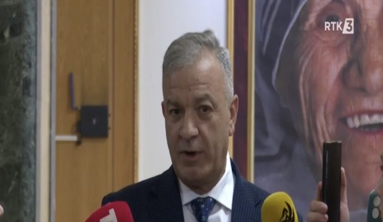 Bardiqi kërkon falje për mesazhin `po e votojmë karate`