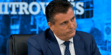 Shpërthen Agim Bahtiri: Mos rrini nëpër skuta, sjellni nënshkrimet në Kuvend