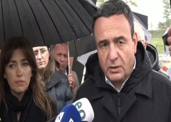 Haxhiu dhe Kurti në Shtuticë: Serbia kreu gjenocid, drejtësia të veprojë