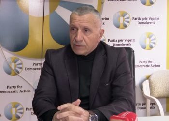 Kamberi:Edhe bankat në Serbi pjesëmarrëse në diskriminimin ndaj shqiptarëve