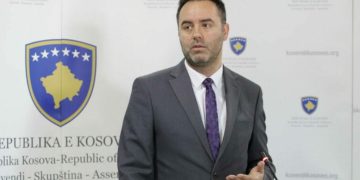 Glauk Konjufca: Unë jap dorëheqje..