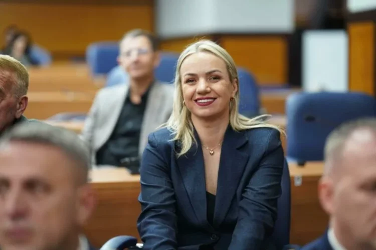 Përparim Rama emëron Jeta Rafunën Drejtoreshë të Bujqësisë në Kryeqytet