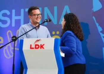 Besian Mustafa shton dyshimet për kthimin e Vjosa Osmanit në LDK