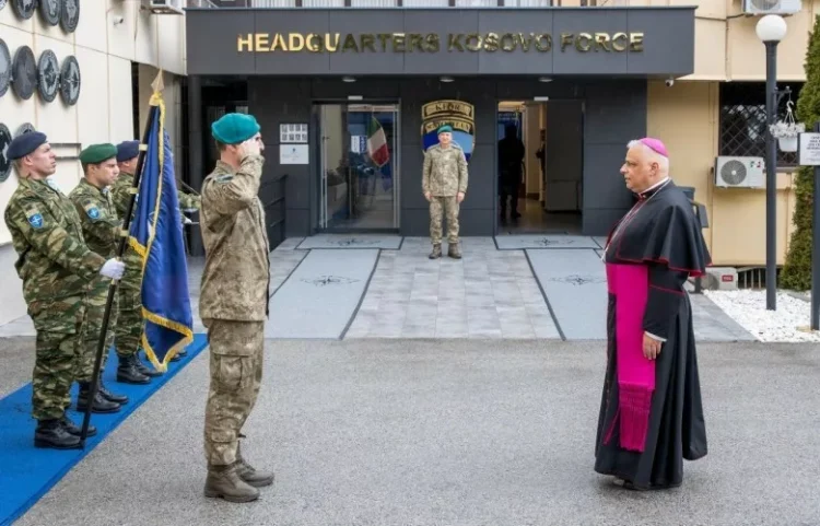 Ulutash takohet me kryepeshkopin italian, theksohet roli i dialogut fetar