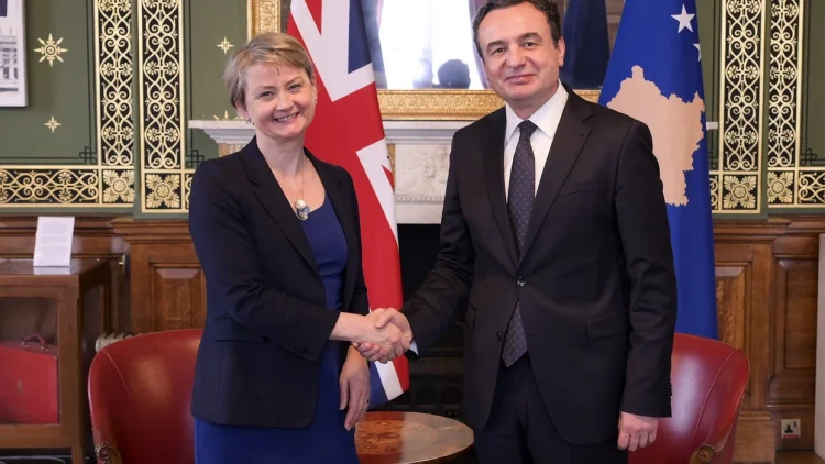Kurti në takim me Yvette Cooper.: Mbretëria e Bashkuar, partner strategjik i Kosovës