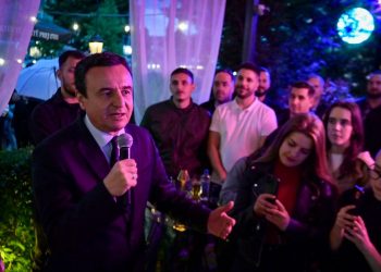 Kurti premton investime për rininë dhe turizmin në Pejë