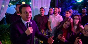 Kurti premton investime për rininë dhe turizmin në Pejë