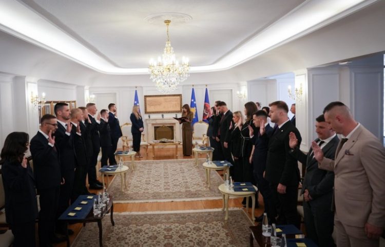 Betohen 17 gjyqtarë të rinj