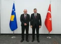 Sveçla pritet nga homologu turk, kërkon avancim të bashkëpunimit për siguri