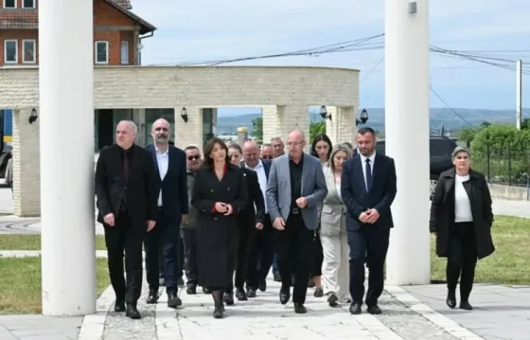 Haxhiu: Korisha, ndër kr*imet më të rënda të lu*ftës në Kosovë