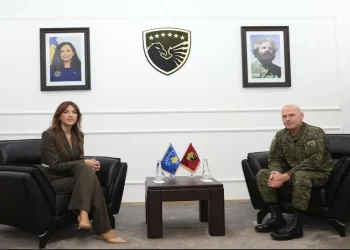 Jashari e Haxhiu diskutojnë zhvillimin dhe avancimin e Forcës drejt NATO-s