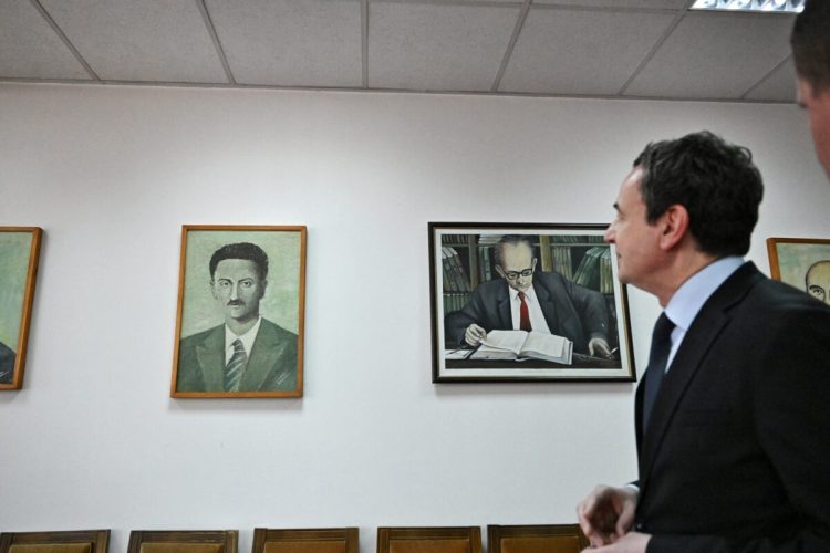 Nënshkruhet memorandum për restaurim të objektit të Institutit Albanologjik