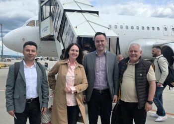 Nagavci pas takimeve me bashkatdhetarët: Rrugës për në Gjakovë, drejt tubimit të madh të LVV