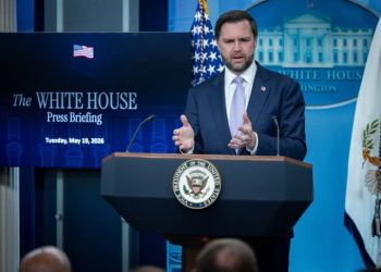Zv/presidenti amerikan dënon súlmin e “neveritshëm” ndaj një xhamie në San Diego