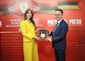Bilall Kasami pret në Tetovë presidenten në detyrë të Kosovës, Albulena Haxhiu
