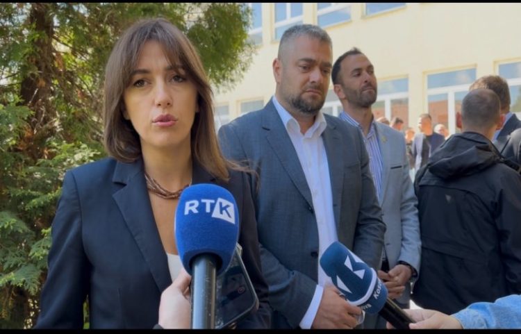 Haxhiu: Serbia kreu spastrim etnik dhe gjenocid në Kosovë