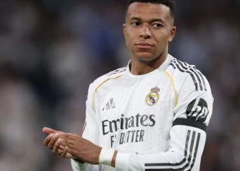 Tifozët e Realit kundër Mbappe-s, kërkojnë largimin e tij