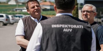 Monitorohet zbatimi i kontrolleve fitosanitare në Merdarë dhe Han të Elezit