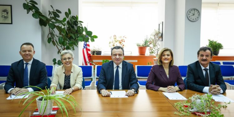 VV-Guxo-Alternativa e PSHDK arrijnë marrëveshje, garojnë së bashku në zgjedhjet e 7 qershorit