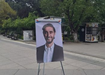 PSD me aksion simbolik, Molliqaj për PDK-në: Uran Ismaili udhëheq “klikën”