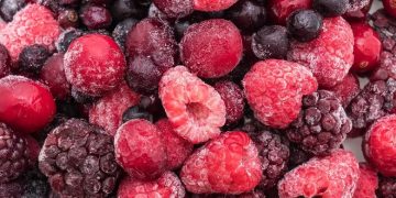 Gjermania zbulon virusin e hepatitit A në frutat e ngrira nga Serbia